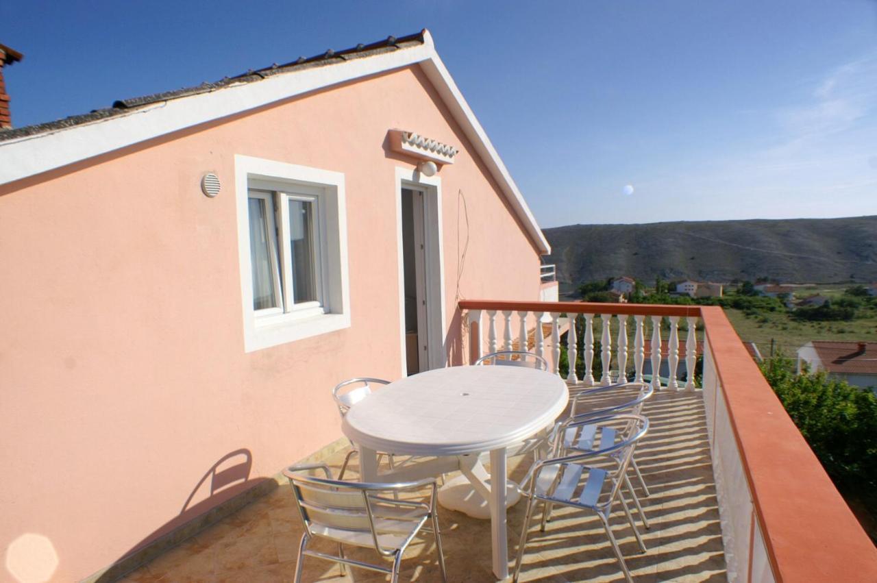 Family Friendly Seaside Apartments Vlasici, Pag - 4319 Eksteriør billede