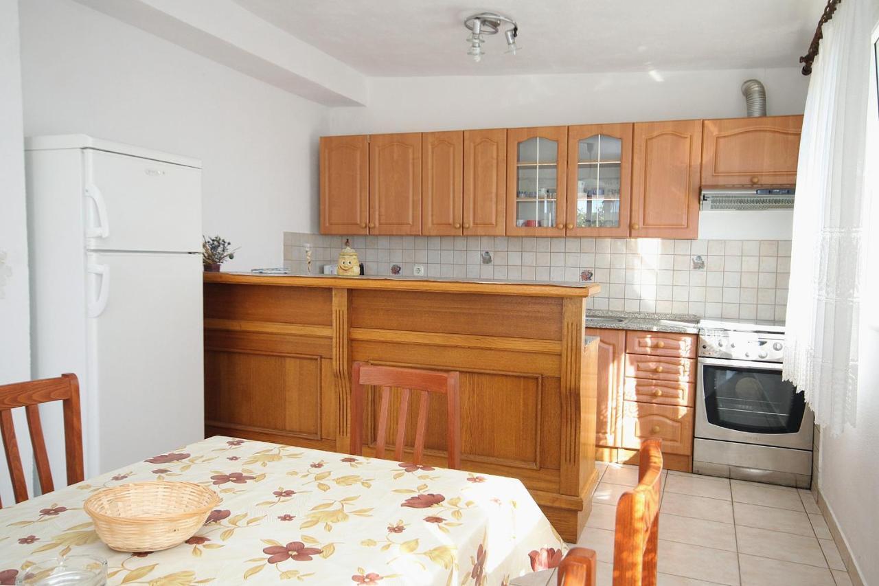 Family Friendly Seaside Apartments Vlasici, Pag - 4319 Eksteriør billede